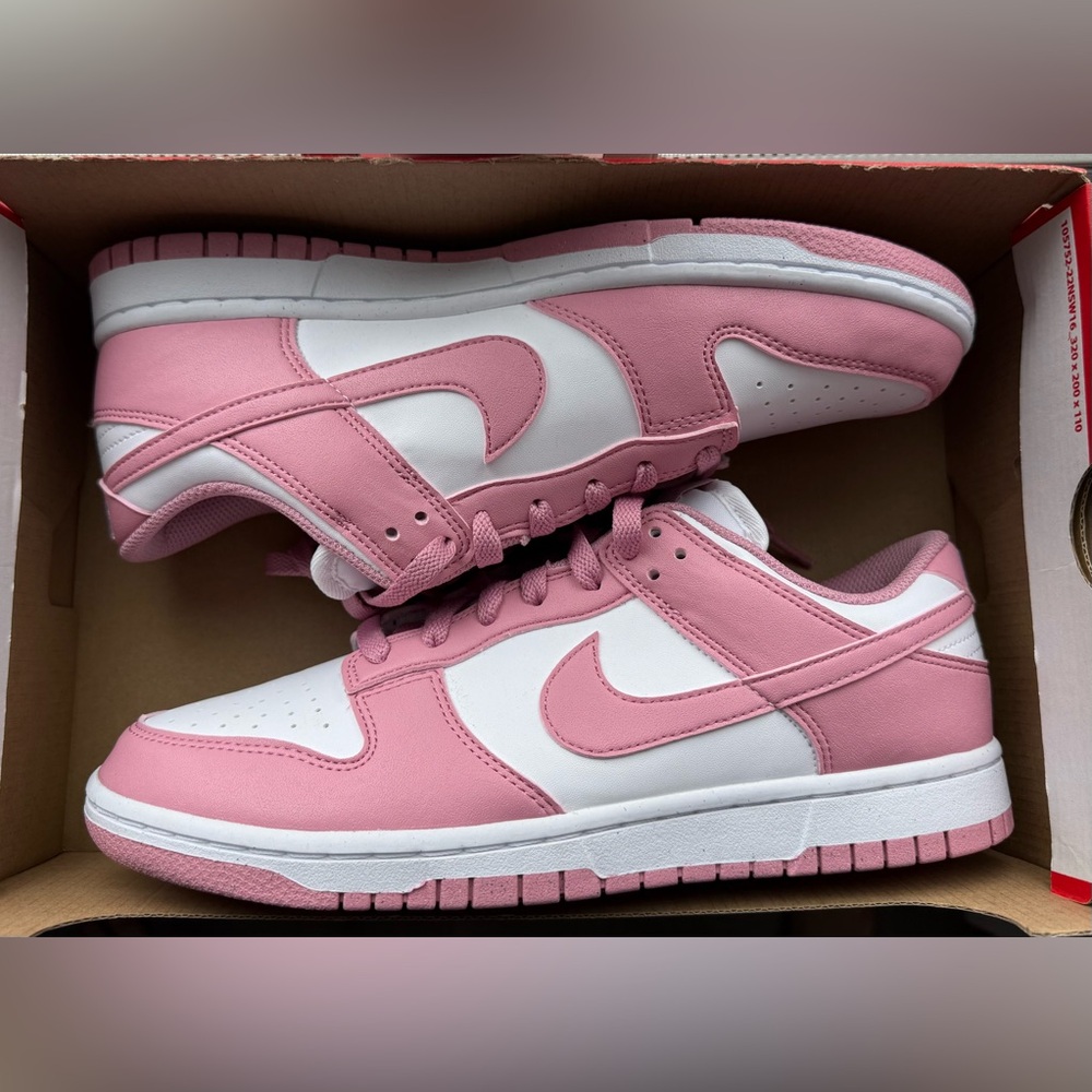 BRAND NEW - Nike Dunk Low Next Nature Size 10W/8.5M